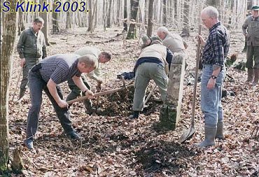 Denkmal001.jpg (48725 Byte)