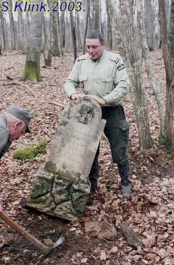 Denkmal005.jpg (45810 Byte)