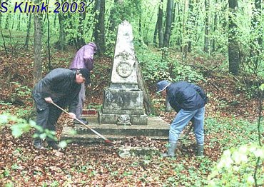 Denkmal012.jpg (52174 Byte)