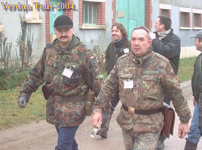 Sonntag018.jpg (116092 Byte)