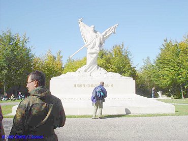 Totermann07a.jpg (29991 Byte)